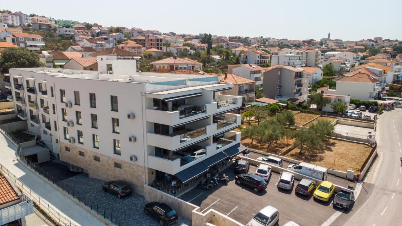 Apartments Adriatic Pearl Трогир Экстерьер фото
