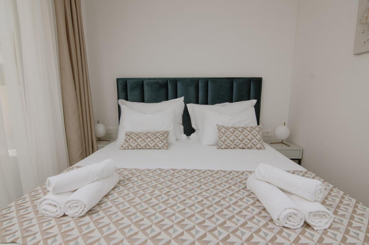 Apartments Adriatic Pearl Трогир Экстерьер фото