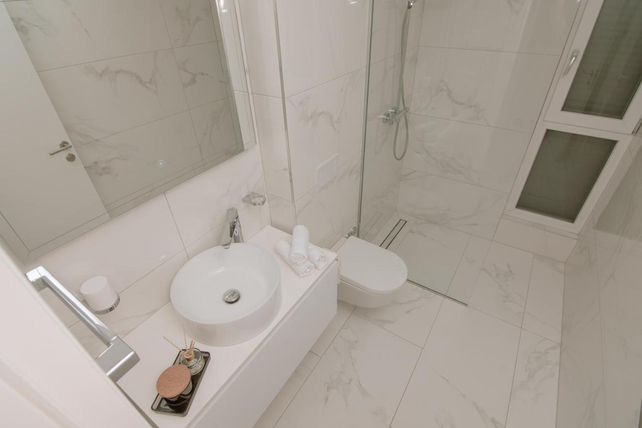 Apartments Adriatic Pearl Трогир Экстерьер фото