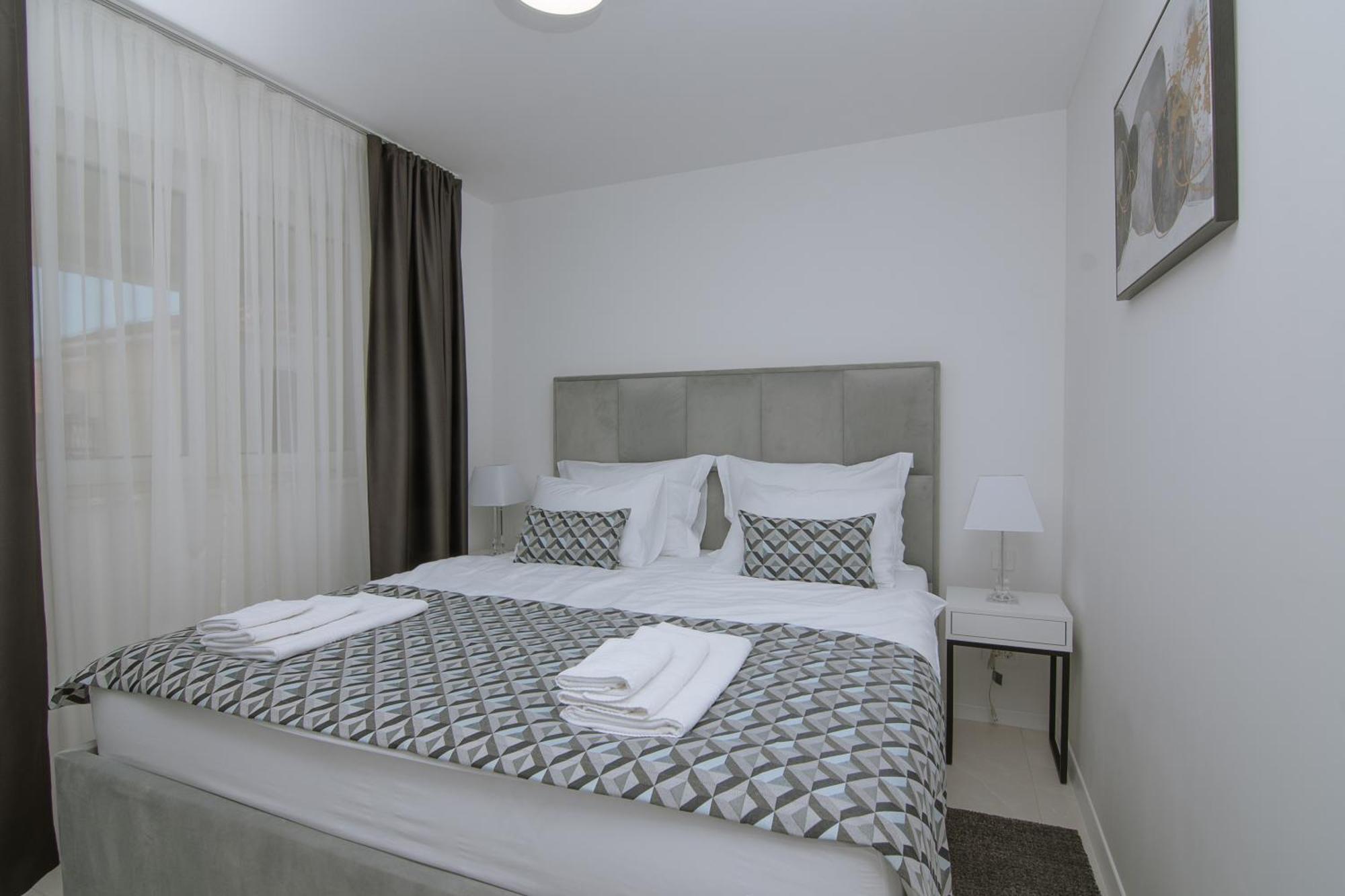 Apartments Adriatic Pearl Трогир Экстерьер фото