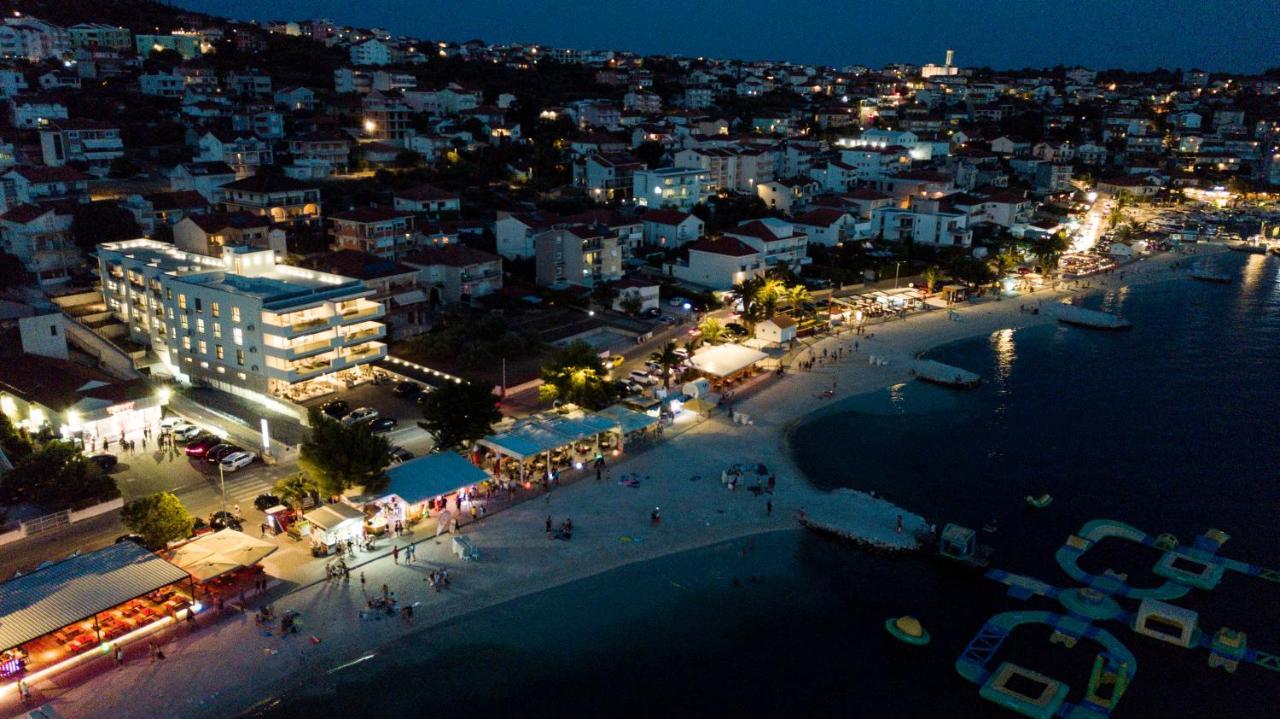 Apartments Adriatic Pearl Трогир Экстерьер фото