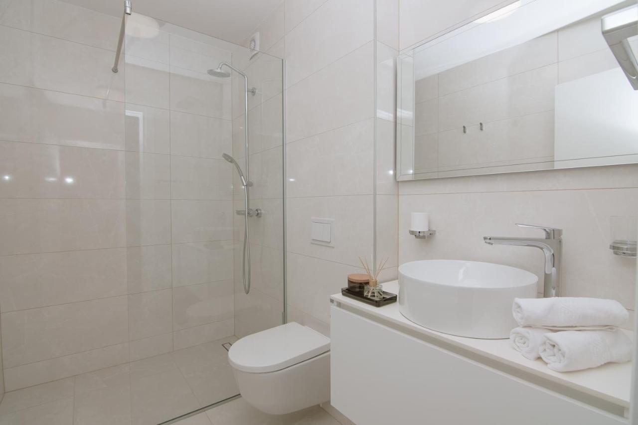 Apartments Adriatic Pearl Трогир Экстерьер фото