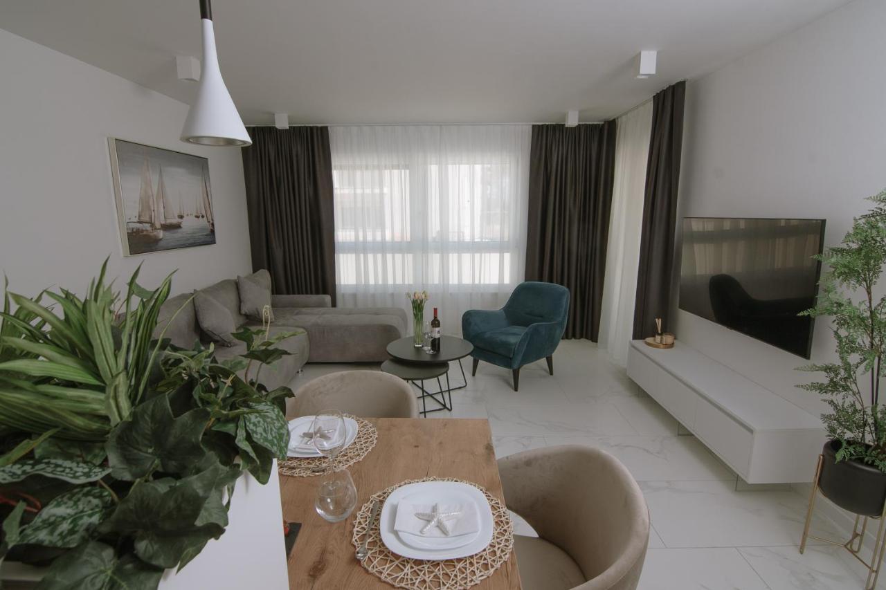 Apartments Adriatic Pearl Трогир Экстерьер фото